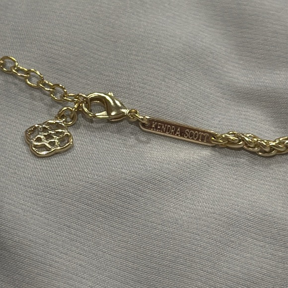 Kendra Scott Rare Agate Teal Frances Necklace In Gold. HTF EUC Retired. - Picture 3 of 4